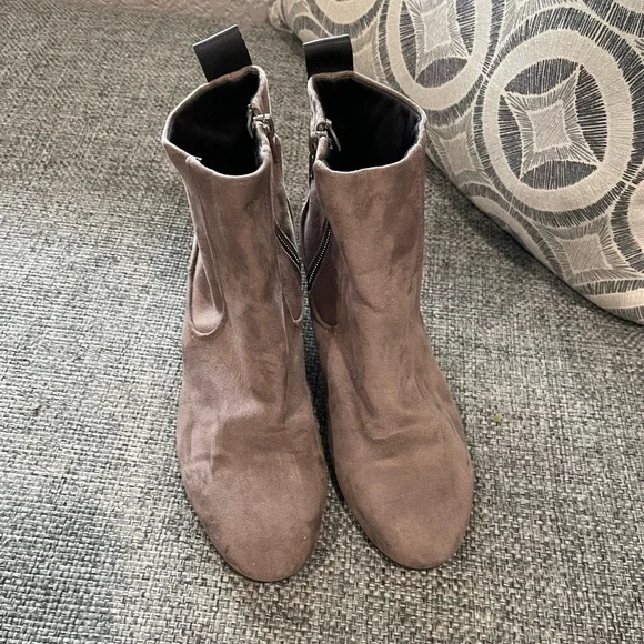 Women’s Zara ankle boots - Picture 1 of 7